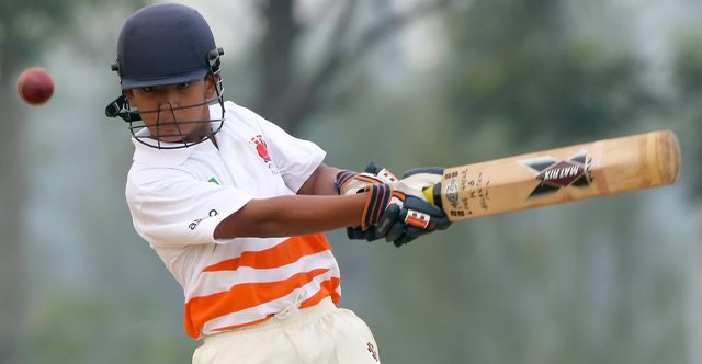 PEMUKUL bergaya Kota Bharu, Faiz Ahmad Nasir melakukan pukulan sisi dalam pertemuan dengan Westlands dari Pulau Pinang pada saingan Kriket Elit Bawah 12 Kebangsaan di Bayuemas Oval, Klang pada 11 Jun 2009. PEMUKUL bergaya Kota Bharu, Faiz Ahmad Nasir melakukan pukulan sisi dalam pertemuan dengan Westlands dari Pulau Pinang pada saingan Kriket Elit Bawah 12 Kebangsaan di Bayuemas Oval, Klang pada 11 Jun 2009.