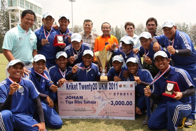 UKM UKM